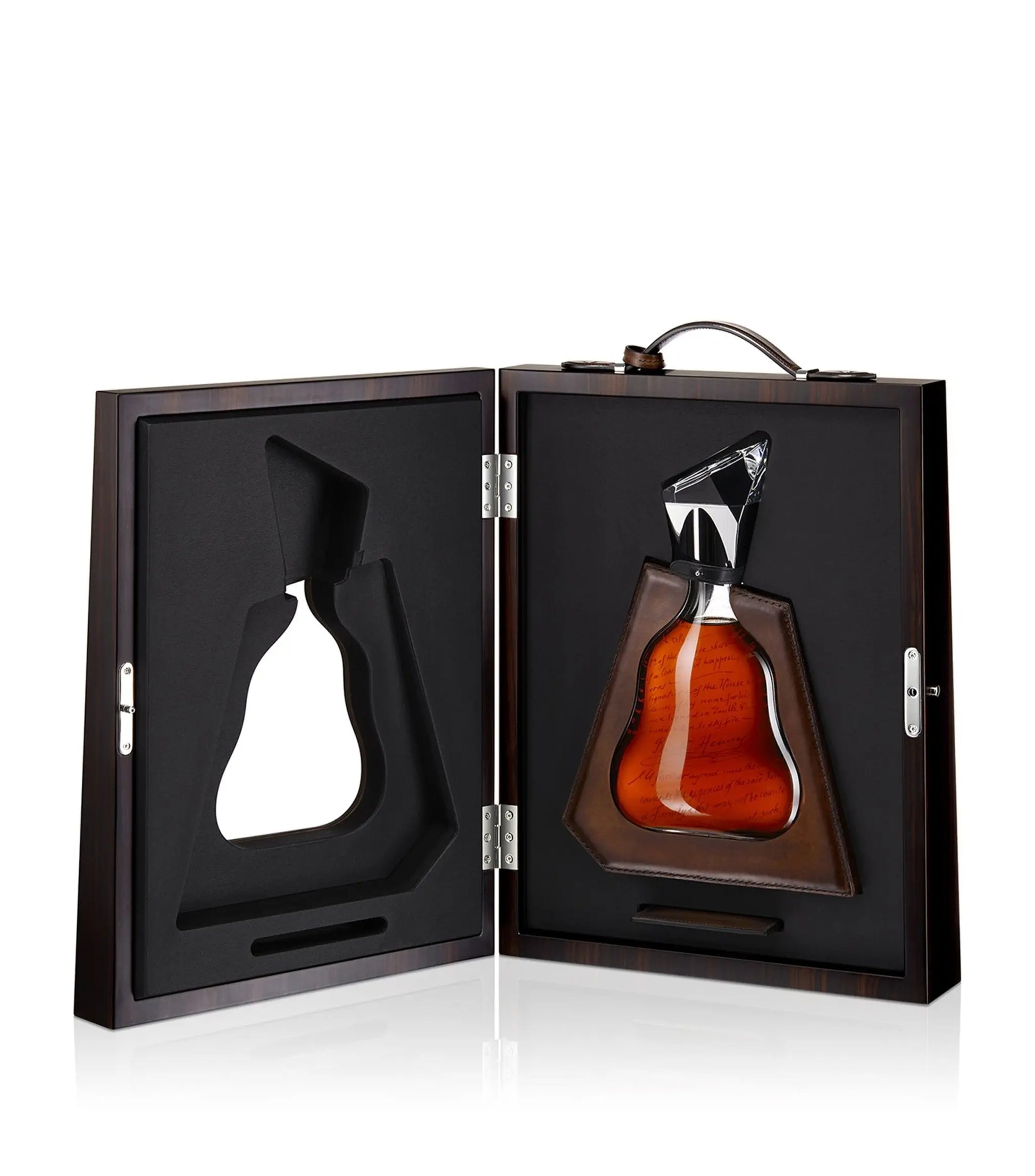 Hennessy | Richard Hennessy x Berluti Exclusive Collection Cognac - Cognac Select